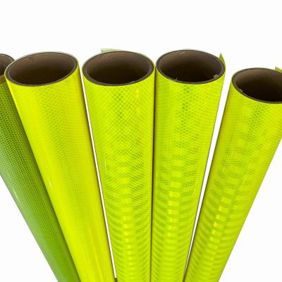 China 10 Years High Intensity Grade Prismatic HIP Fluorescent Yellow Green Reflective Vinyl for sale