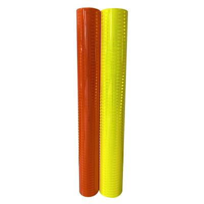 Chine HP Roland Impression micro prismatique HIP EGP Ingénieur de qualité acrylique jaune panneau de signalisation Reflecteur pour les panneaux de signalisation à vendre