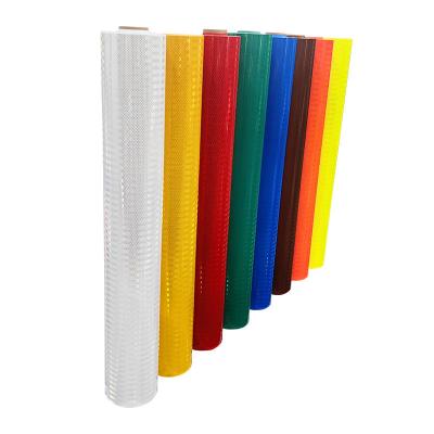 China Eco Solvent Printing High Intensity Prismatic HIP Reflective Road Sign Material for sale