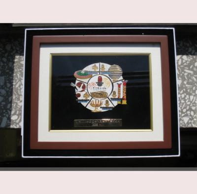 China Modern Simplicity Wholesales Custom Solid Wood Gift Opens Commemorative Coins Badge Opens Shadow Box Photo Wood Frame for sale