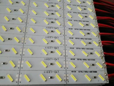 China 12V 72pcs LED 7020 Strip With 5630 Board One Meter Each 120° for sale