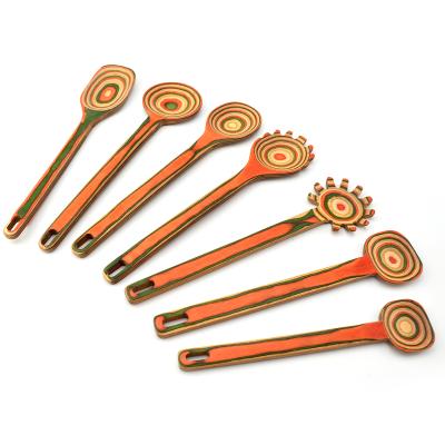 China OEM Factory Non Stick Viable Colorful Wood Kitchen Utensil Wooden Pocket Spoon Spaghetti Spoon for sale