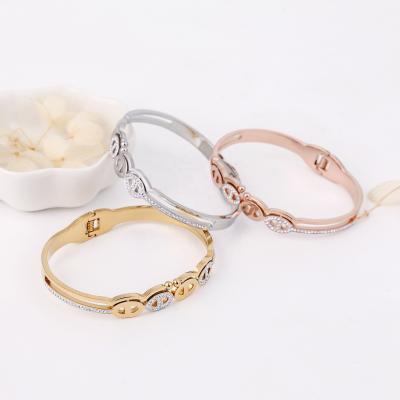 China TRENDY Gold Bar Bracelet Personalized Gifts For Women MOM Zircon Cuff Bracelet 18K Gold Plated Crystal Belt Bangle Jewelry for sale