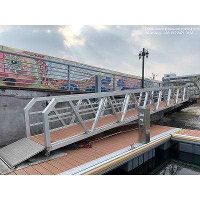 China 6061 T6 Aluminum Gangway with Handrail , pontoon gangway for sale