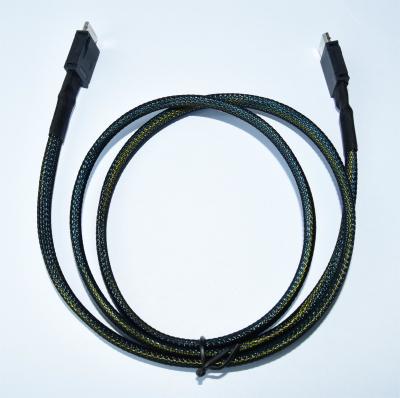 Cina USB-a to USB-a Sff8611 4X to Sff8611 4X L =1000mm 32AWG 85ohm Wire Connector in vendita
