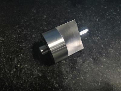 Chine 5052 la commande numérique par ordinateur en aluminium de Verticality de HRC60 0.005mm a usiné des composants à vendre