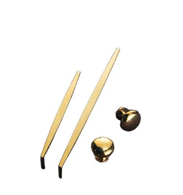 China Modern Shiny Gold Cabinet Pulls Kitchen Solid Zinc Alloy Cupboard Pulls Cabinet Handles Drawer Knobs Furniture Hardware for sale