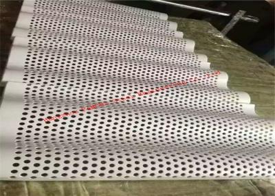 China El revestimiento antioxidante del metal del aluminio de la prenda impermeable 2m m, 3m m acanaló el revestimiento de aluminio en venta
