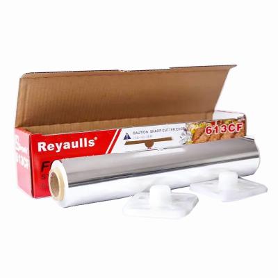 China Food Grade Kitchen Cooking Aluminum Foil Roll With Plastic Holder Metal Blade for sale