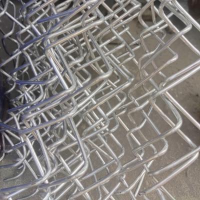 China Hot Dip 6 pés galvanizado aço Chain Link vedação para campo de esportes à venda