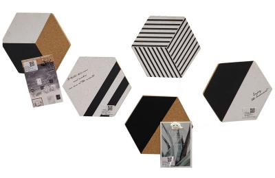 China 500pcs pintou Cork Board Hexagon Tiles Black Eco branco amigável à venda