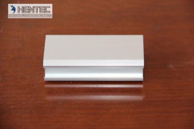 China Perfil de aluminio de anodización de plata para los armarios de cocina o la puerta en venta