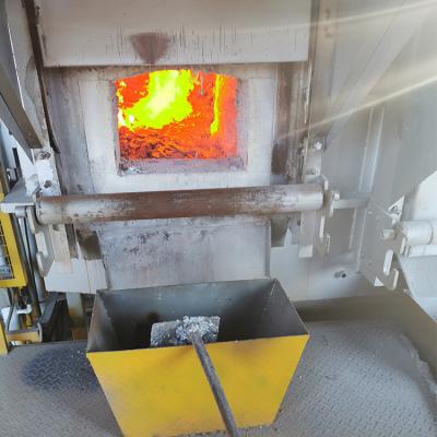 Chine 1500kgs PLC Natural Gas Fired Aluminum Melting and Holding Furnace à vendre