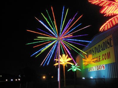 China New Year's decoration Fireworks Light Christmas big landscape street Light for Holiday lighting for sale