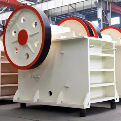 Cina Frantoi a mascella concreto mobile mobile 250 x Mini Stone Crusher Machine Breaker 1200 in vendita