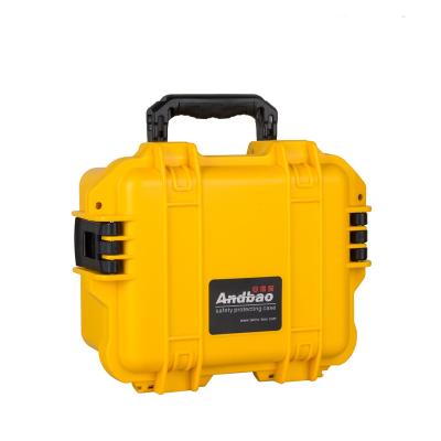 China PP Waterproof Shockproof Dustproof Plastic Carrying Case Plastic Storage Box With Wheels 304*248*170mm for sale