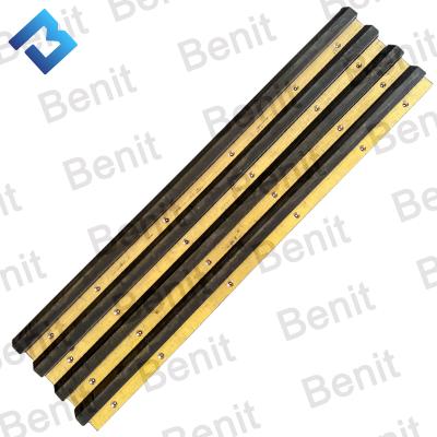 China Asphalt Paver Wear Parts V6000TVE Hammer Wear Resistant Bar Kit Tamper Bar Wear Plate 4812038827 for sale