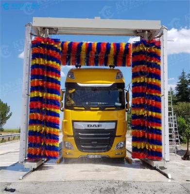 Chine Machine de nettoyage automatique de bus haute pression avec une durée de lavage illimitée à vendre
