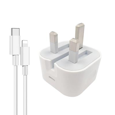 China 20w 18w Palladium Charger 3 Pin Plug 20w High Speed QC 3.0 UK Wall Charger Type-c Type-c Fast Charging Travel Adapter Charger for iphone apple 11 12 for sale