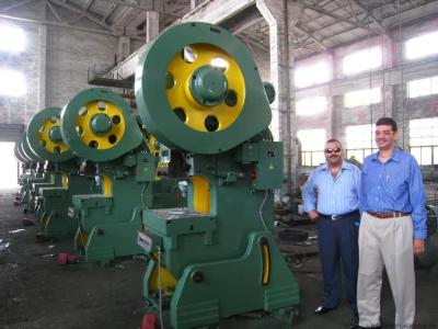 Cina Perforazione meccanica di ottoni/ accessori di ferro in vendita