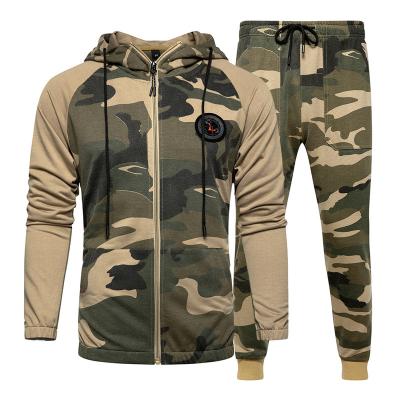 China 2021 Windproof Spring And Autumn Two-Piece Mens Camouflage Hooded Sports Leisure Splicing Suit for sale