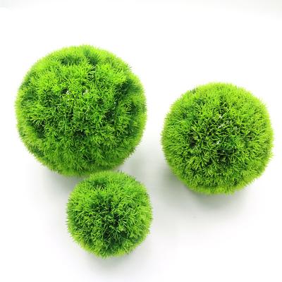 China Home Garden Office Wedding Decoration Hot Selling Wholesale Nature Artificial Plant Grass Ball Pine Needle Ball for Garden Yard Home Decoration for sale