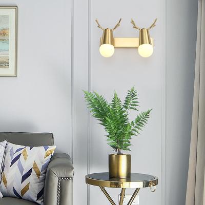 Chine Wholesale Modern Stainless Steel Modern Sleek Gold LED Wall Lamps Luxury Indoor Spot Reading Lights à vendre