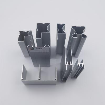 Chine 6 mètres de profil en aluminium de garde-robe 6000 séries de résistance à la corrosion à vendre