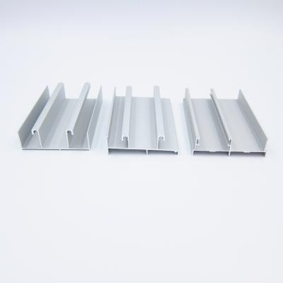 China De Profielen die van het het Aluminiumvenster van Chili Bolivië Decoiling-Lassen buigen Te koop