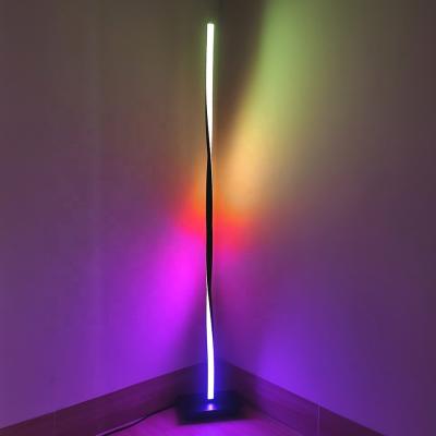 China Nordic High Quality Modern Drop Shipping Tripod Stand Smart Corner RGB Led Floor Lamps For Living Room for sale
