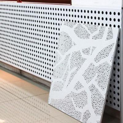 Cina Pannelli di alluminio perforati ignifughi, pannelli di alluminio decorativi per rivestimenti di pareti edili in vendita