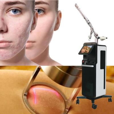 China Fractional Co2 Laser Skin Renew Beauty Equipment Stretch Marks Removal Machine for sale