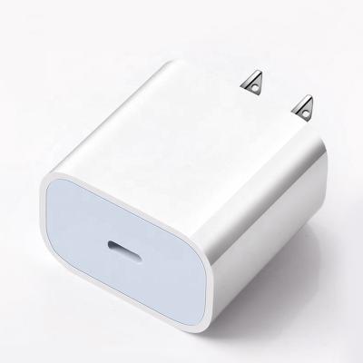 China Universal 2021 Hot Selling 20W PD Charger Factory Price For iPhone Usb Wall Charger for sale
