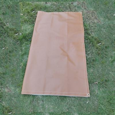 China OEM Custom 67*60 Inch Outdoor Heat Reflective Fire Retardant Pit Mat With Bundle Carry Bag for sale