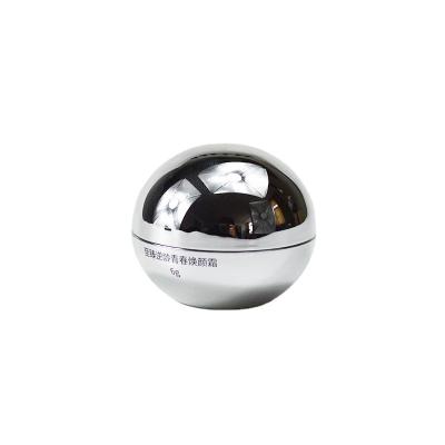 Chine 5g de crème pour les yeux en forme de boule en acrylique contenant du collier pour le soin de la peau en acrylique à vendre