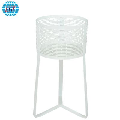 China Weled Customized Retail Basket Pegboard Metal Display Stand Rack For Store Supermarket for sale