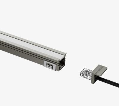 Cina Illuminazione obliqua LED Armadio Strip Light 3000K 4000K 6000K Lunghezza personalizzata in vendita