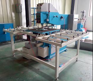 China Máquina de perfuração horizontal de vidro do CNC para 4 ~19 milímetros industriais da espessura do vidro à venda