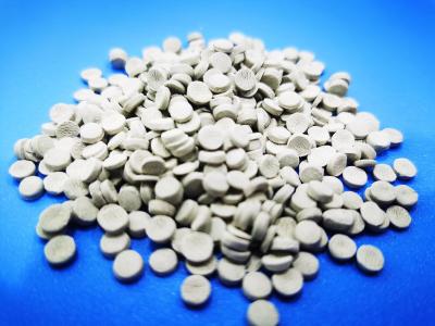 China Absorbente plástico Masterbatch antiniebla para quitar la humedad en resina en venta