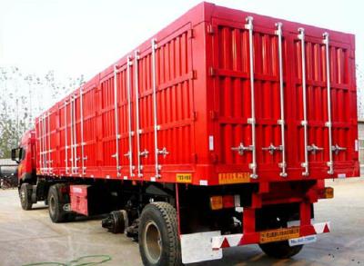 China Triangle Brand Vacunnm Tire Enclosed Cargo Box Semi Trailer For Sale for sale