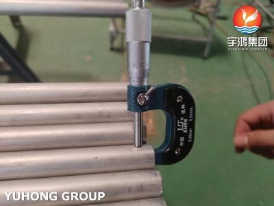 Cina ASME SA789 / ASTM A789 S32750 Tubo senza cuciture in acciaio duplex per scambiatori di calore, applicazioni chimiche in vendita