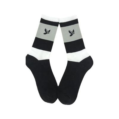 China LZ-21-antilsip 01 Anti-slip Knitted Athletic Socks Cotton Socks for Sports for sale