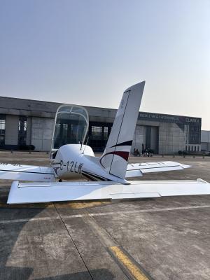 China Buy In Stock Comfortable Civil Aircraft Airplane Private Jet Model Airplane for sale
