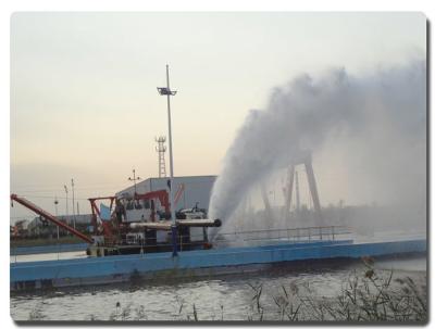 Cina Nave per il dragaggio di sabbia a aspirazione per il dragaggio di fango sottomarino e il recupero delle terre in vendita
