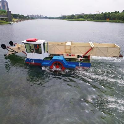 China Advanced Aquatic Hyacinth Harvester With Hydraulic Motor For Water And Grass Cleaning Work for sale