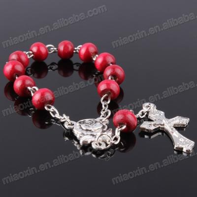 China Religious Wholesale Red Wood Smell Beads Manufacturer 6mm Cross Material Bracelet, Religious Wood Bracelet for sale