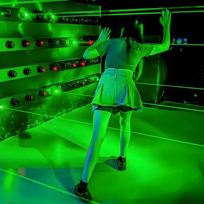 China Indoor Laser Light Game Professionele Mobile Laser Maze Game Met Software Te koop