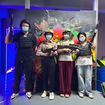 China Equipamento de jogo de tiro comercial Laser Tag Gun Vest Battle Game Set à venda