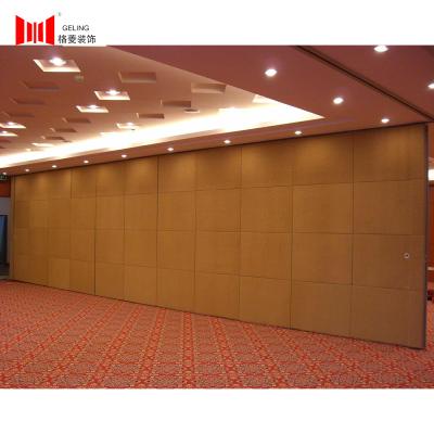 Κίνα 38-45db Soundproof πτυχές επάνω στις αποσυνδέσιμες επιτροπές τοίχων τοίχων χωρισμάτων 38kg/M2 προς πώληση
