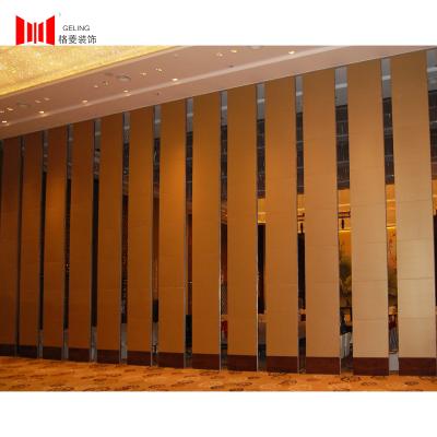 中国 方法5500mm生地のアルミニウム装飾的な隔壁の反老化 販売のため